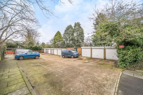 3 Damon Close, Sidcup, DA14 4HP