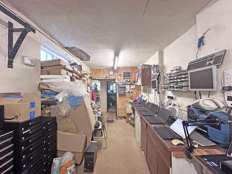 Store Room (68)