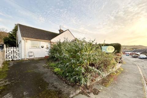 2 bedroom semi-detached bungalow for sale, Oxwich Road, Mochdre