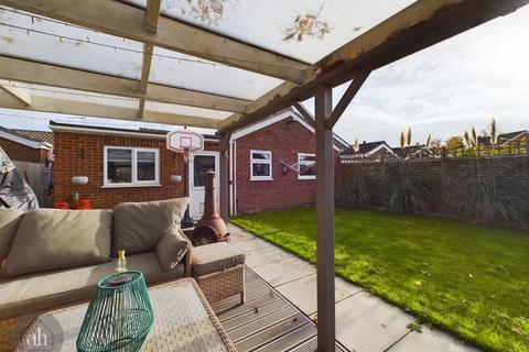 2 bedroom semi-detached bungalow for sale, Victoria Close, Thurston