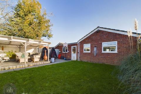 2 bedroom semi-detached bungalow for sale, Victoria Close, Thurston