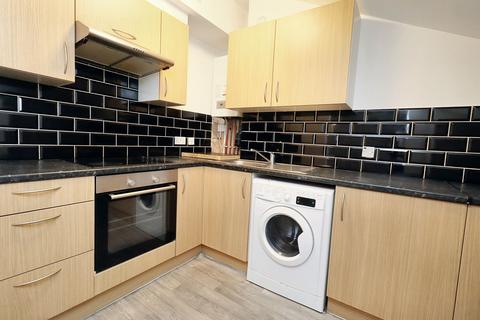 2 bedroom flat to rent, Mount Pleasant Avenue, Tunbridge Wells, TN1