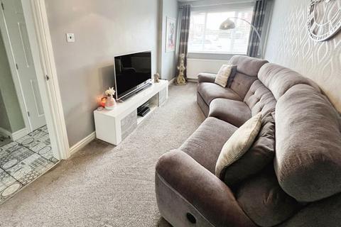 4 bedroom semi-detached house for sale, Ladymeadow Close, Bolton