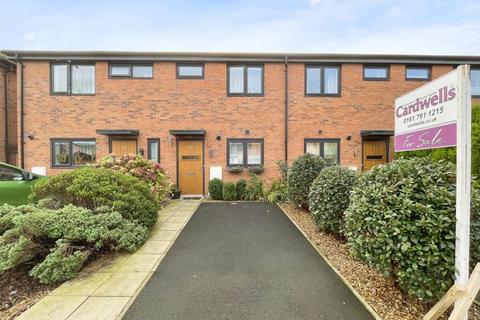 2 bedroom mews for sale, Oxford Street, Bury