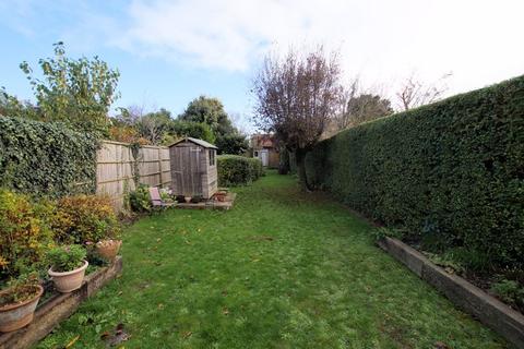 2 bedroom semi-detached bungalow for sale, Grove Avenue, Fareham PO16