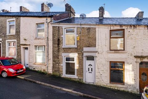 2 bedroom terraced house to rent, Snape Street, Darwen, Lancashire. * AVAILABLE NOW*