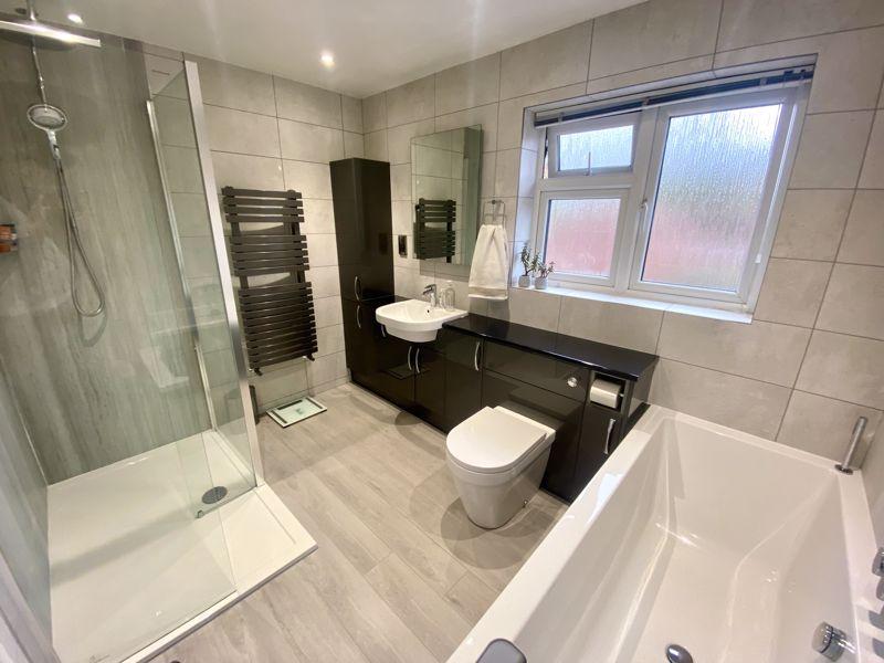 Bath and Shower Room