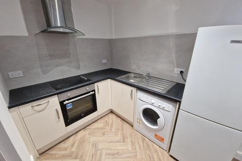 1 bedroom apartment to rent, Mackintosh Place, Roath, Cardiff