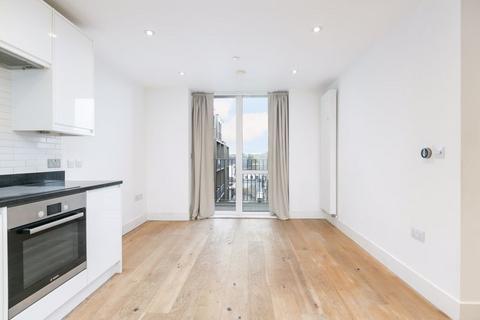 1 bedroom apartment for sale, South End, Croydon