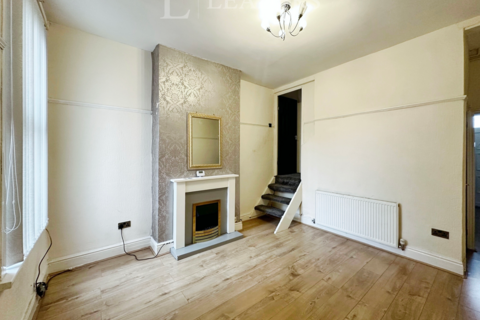 3 bedroom terraced house to rent, Midland Road, Birmingham, B30