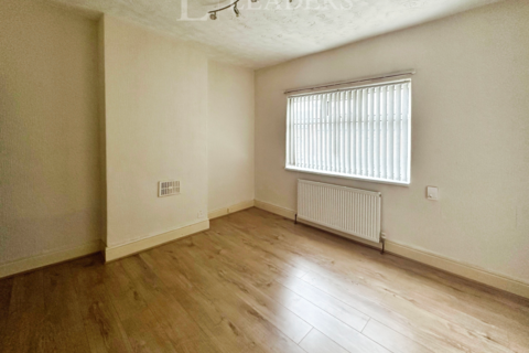 3 bedroom terraced house to rent, Midland Road, Birmingham, B30