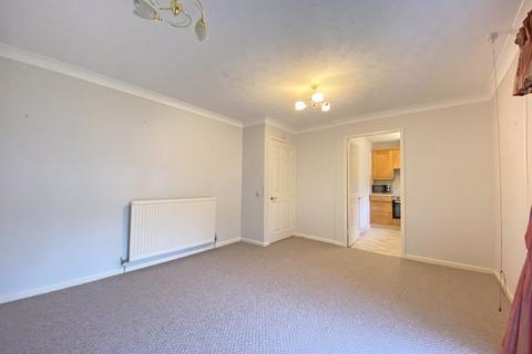 2 bedroom retirement property for sale, Flat 40 The Manor, Churchdown, Gloucester.