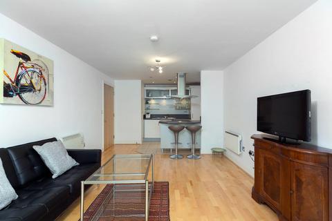 1 bedroom flat to rent, Oyster Wharf