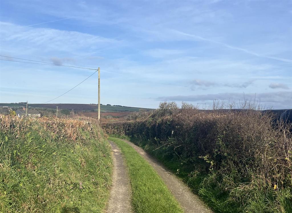 Access Lane To Carn Marth