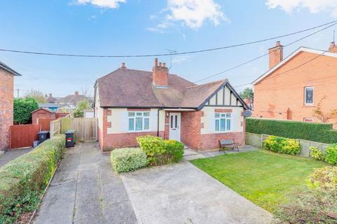 3 bedroom detached bungalow for sale, Chirk Green, Chirk