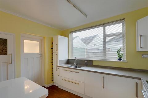 3 bedroom house for sale, Pine Avenue, Gravesend