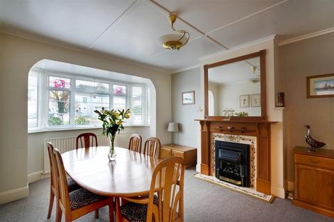 51 Pine Avenue, Gravesend, DA12 1QY