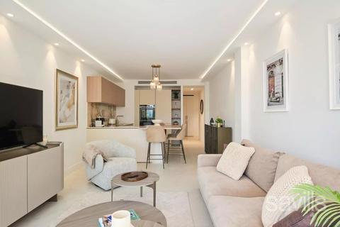 2 bedroom flat, Cannes, 06400, France