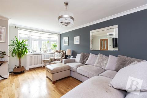 19 Cornwall Close, Hornchurch, RM11 3HA