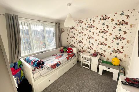 28 Coronation Crescent, Birdwell, Barnsley, S70 5RN
