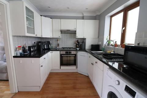 2 bedroom terraced house for sale, Luton LU3