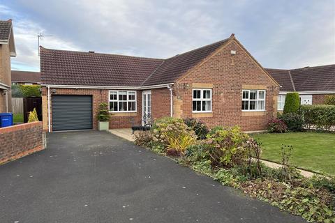 3 bedroom detached bungalow to rent, Williams Close, Morpeth