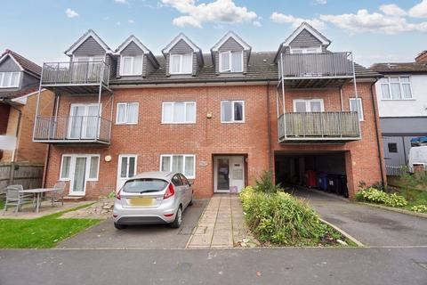 1 bedroom flat for sale, Chairborough Road, High Wycombe HP12