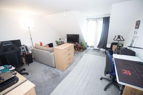 1 bedroom flat for sale, Chairborough Road, High Wycombe HP12