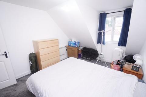 1 bedroom flat for sale, Chairborough Road, High Wycombe HP12