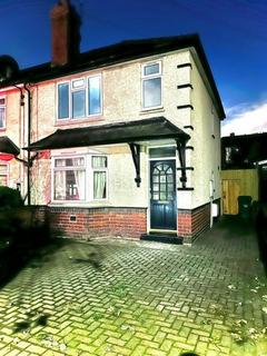 3 bedroom semi-detached house to rent, Menin Road, Tipton, DY4 8DW