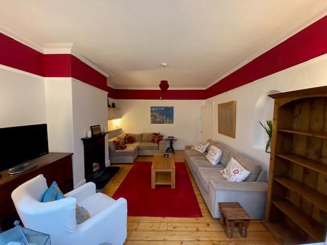 Rear Lounge