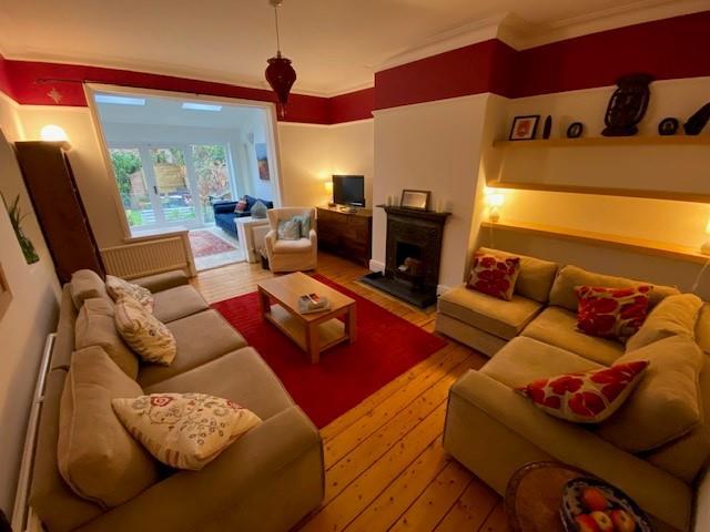 Rear Lounge