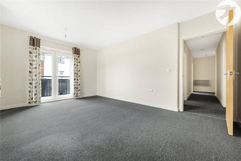 2 bedroom flat for sale, Crawford Avenue, West Dartford, Kent, DA1