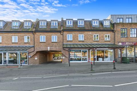 2 bedroom flat for sale, Adastra Place, Hassocks, West Sussex, BN6 8AJ