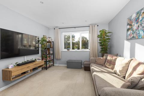 2 bedroom flat for sale, Adastra Place, Hassocks, West Sussex, BN6 8AJ