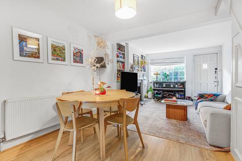 2 bedroom terraced house for sale, Queens Road, East Sheen, London, SW14