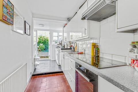 2 bedroom terraced house for sale, Queens Road, East Sheen, London, SW14