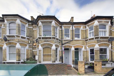 2 bedroom terraced house to rent, Ballater Road, London SW2