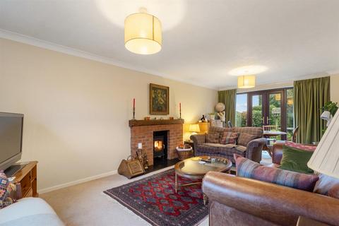 4 bedroom detached house for sale, 31 Jubilee Close, Ledbury, Herefordshire, HR8