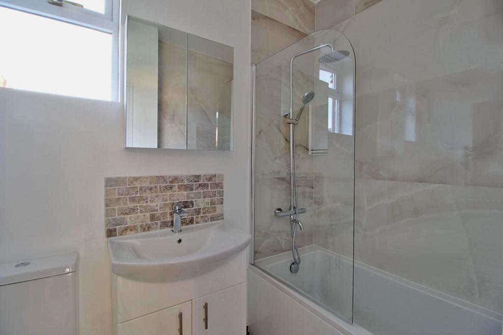 Family Bathroom with Italian tiling