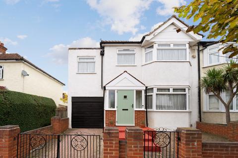 4 bedroom end of terrace house for sale, Consfield Avenue, New Malden KT3