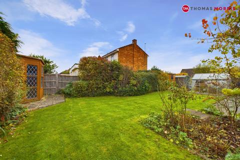 18 Abbots Crescent, St Ives, PE27 3YB