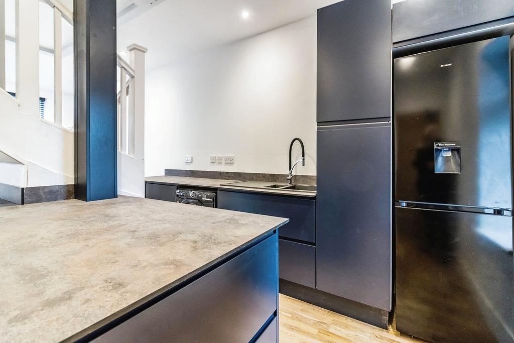 Apartment in Manchester, Northern Quarter, City Centre - View 3