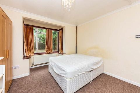 1 bedroom property to rent, Glen Iris Avenue, Canterbury CT2