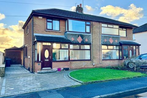 3 bedroom semi-detached house for sale, Rydal Road, Rossendale BB4