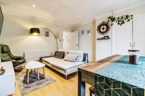 141 Labrador Quay, Salford, M50 3YH