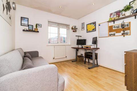 141 Labrador Quay, Salford, M50 3YH