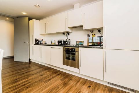 2 bedroom apartment for sale, The Quays, Salford M50