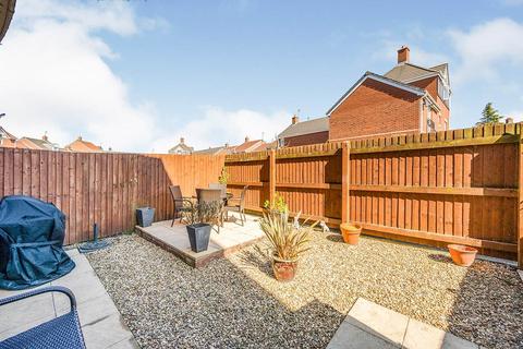 3 bedroom terraced house to rent, Upton Rocks Avenue, Cheshire WA8