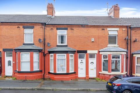 2 bedroom terraced house to rent, Park Road, Cheshire WA8